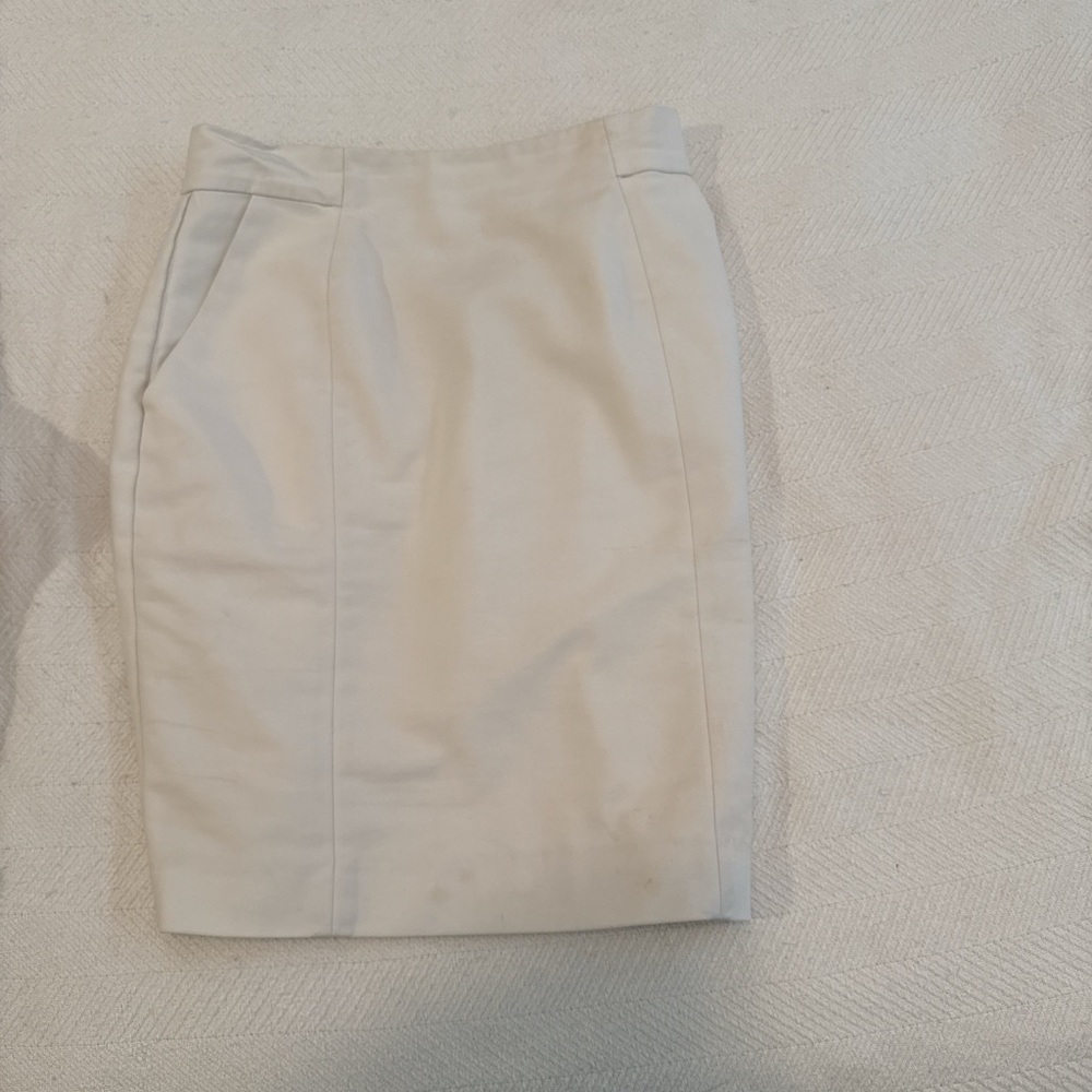 H&M Off-White Pencil Skirt